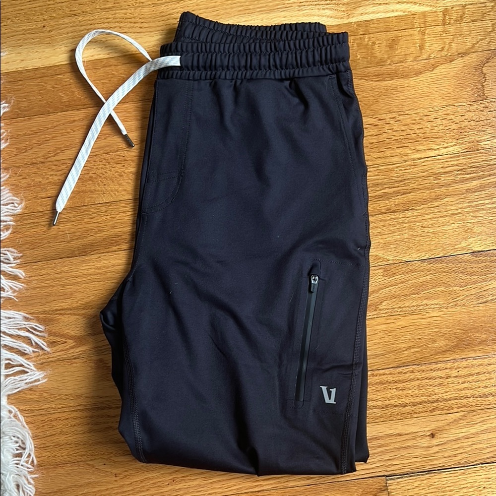 Vuori Sunday Performance Jogger | Medium | Black